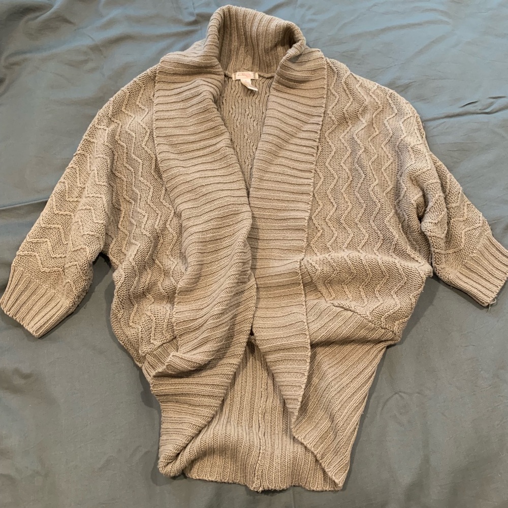 🌻 3/4 Sleeve Cream Cardigan | Size: S